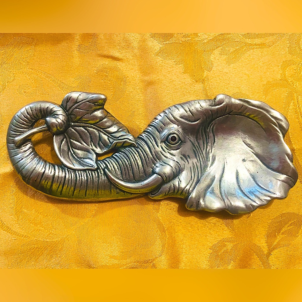 Vintage 1993 Arthur Court Elephant Spoonrest